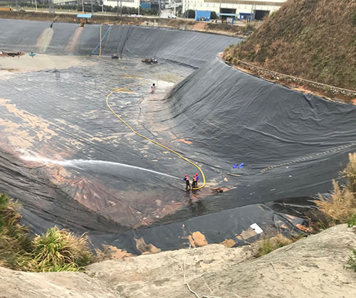 横县废水池清理